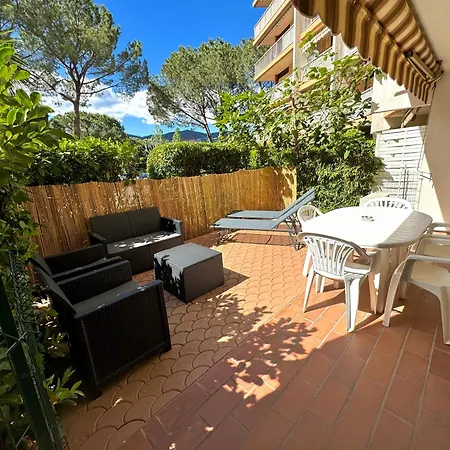 Apartman Deux Pieces Proche Plage Et Golf-parking, Piscine Mandelieu
